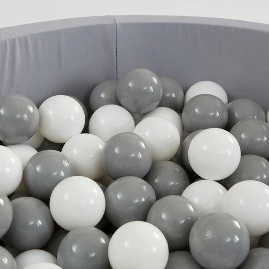 Montessori Ball Pit | Ball Pool | Thick Inner Floor Mat | 200 FREE balls | 90 x 90 x 30cm | Grey