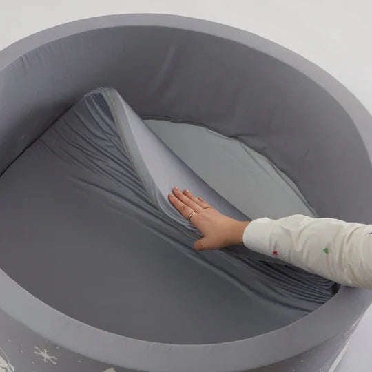 Montessori Ball Pit | Ball Pool |  Thick Inner Floor Mat | 200 FREE balls | 90 x 90 x 30cm | Grey